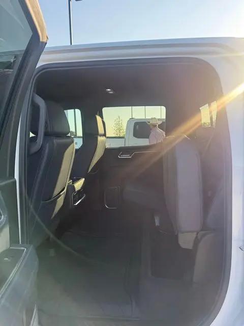 2022 Chevrolet Silverado 1500 4WD Crew Cab Standard Bed High Country