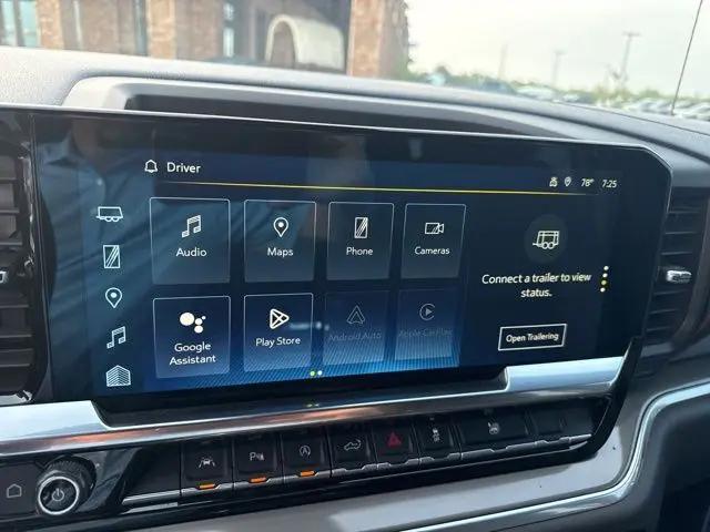 2022 Chevrolet Silverado 1500 4WD Crew Cab Standard Bed High Country