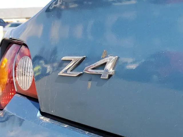 2003 BMW Z4 2.5i