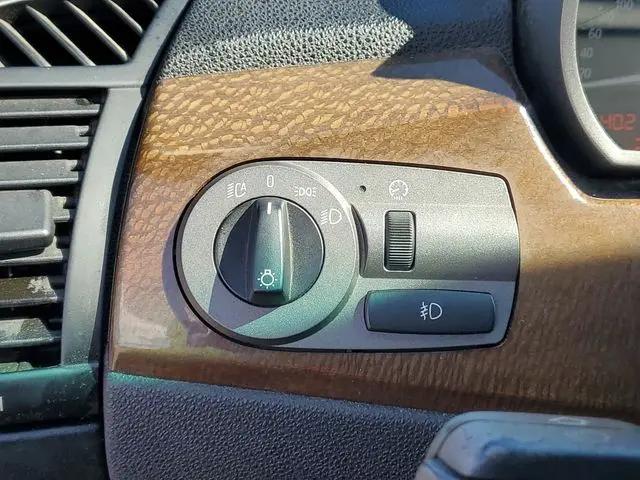 2003 BMW Z4 2.5i