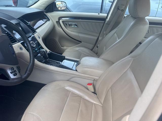 2017 Ford Taurus Limited