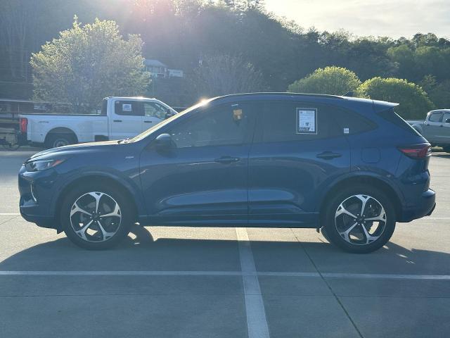 2023 Ford Escape ST-Line Elite