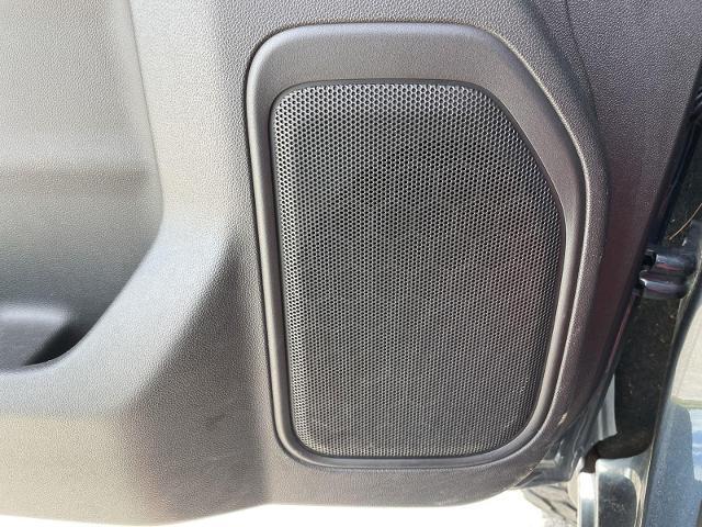 2021 Chevrolet Silverado 1500 4WD Crew Cab Short Bed LT