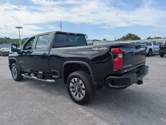 2026 Chevrolet Silverado 2500HD Crew Cab, Standard Bed, WT, 4WD