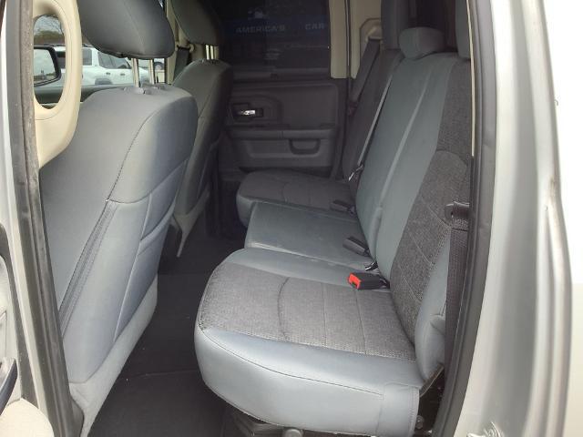 2017 Ram 1500 Big Horn Quad Cab 4x4 6'4" Box