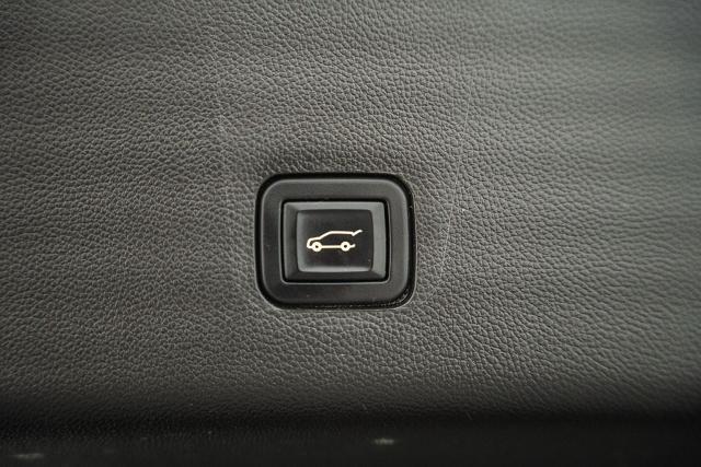 2020 Chevrolet Traverse AWD LT Cloth