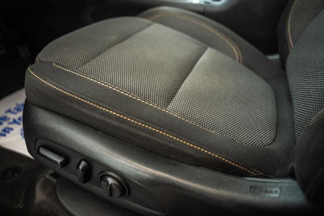 2020 Chevrolet Traverse AWD LT Cloth