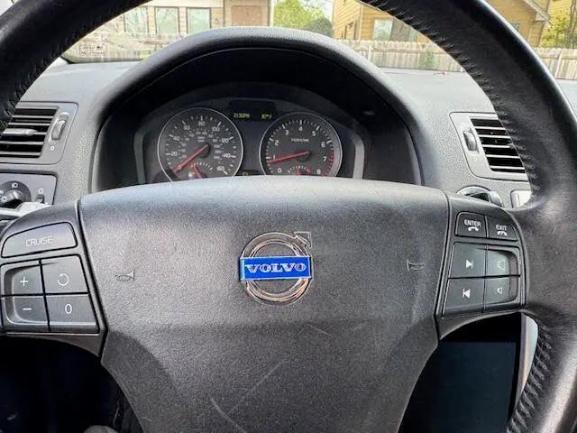 2010 Volvo S40 2.4i