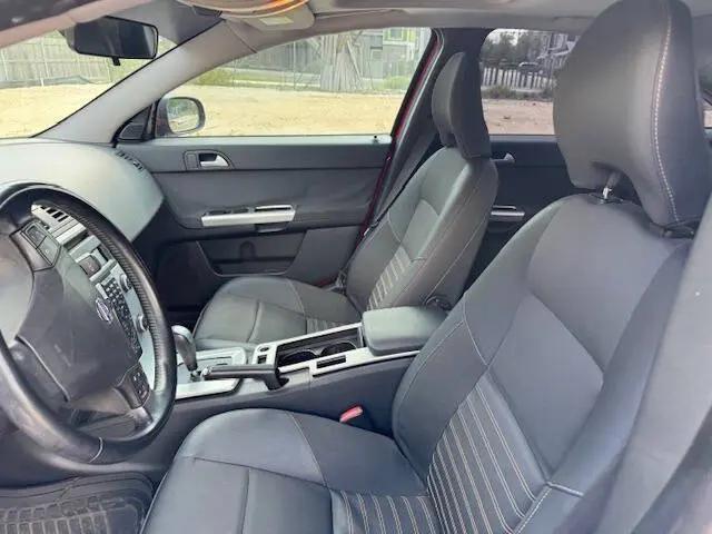 2010 Volvo S40 2.4i