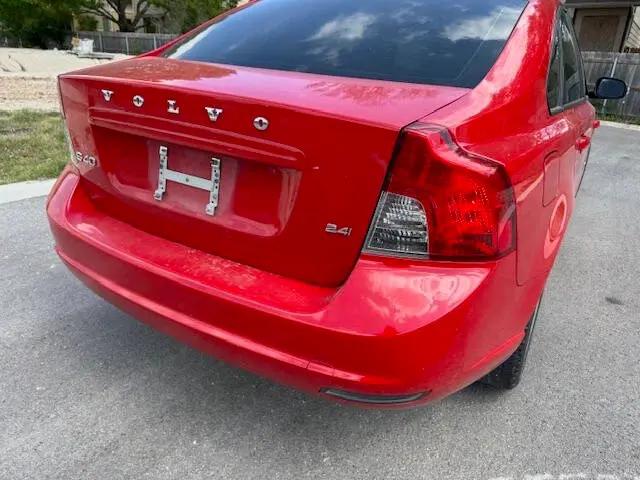 2010 Volvo S40 2.4i