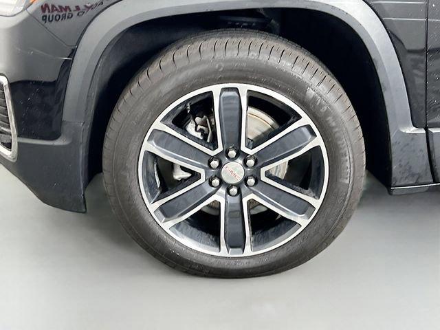 2023 GMC Acadia AWD SLT
