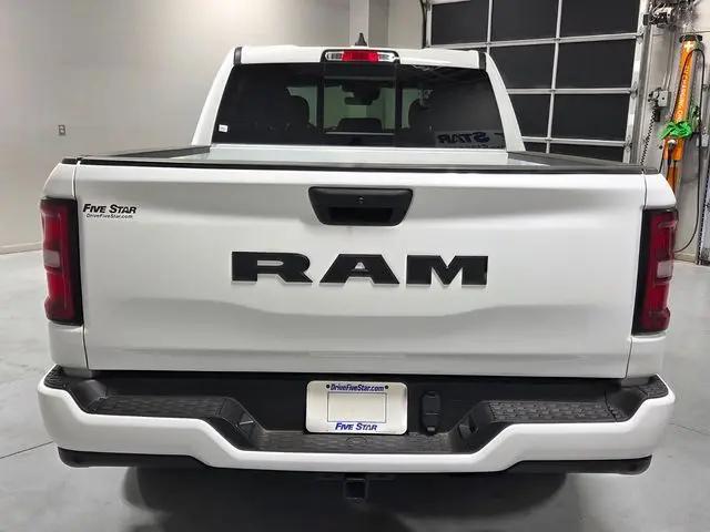 2026 Ram 1500 Express Crew Cab 4x2 5'7" Box