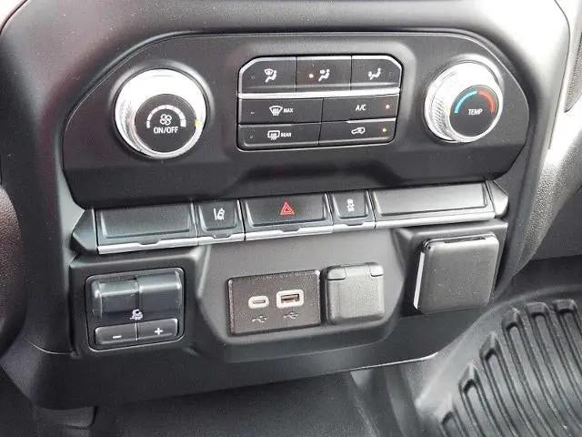 2024 GMC Sierra 3500HD Pro