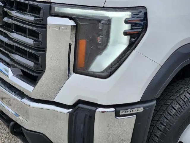 2024 GMC Sierra 3500HD Pro