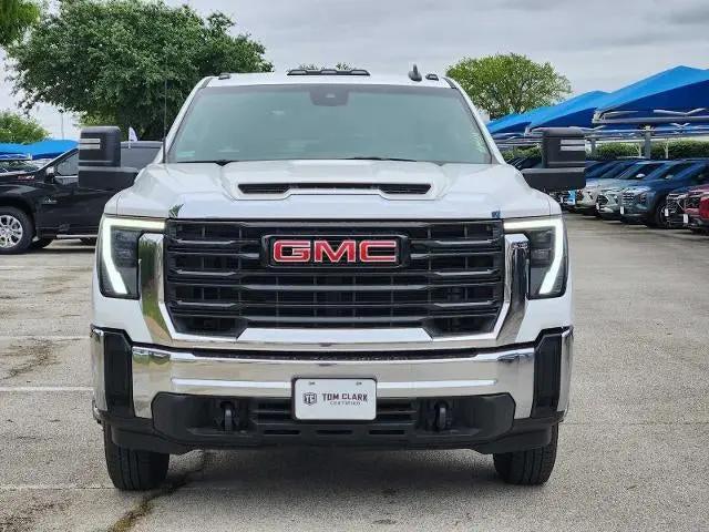 2024 GMC Sierra 3500HD Pro
