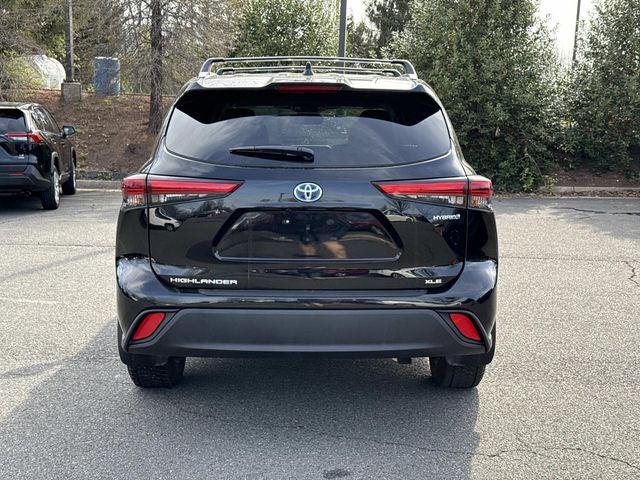 2022 Toyota Highlander Hybrid XLE