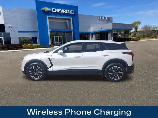 2024 Chevrolet V Blazer eAWD 2LT