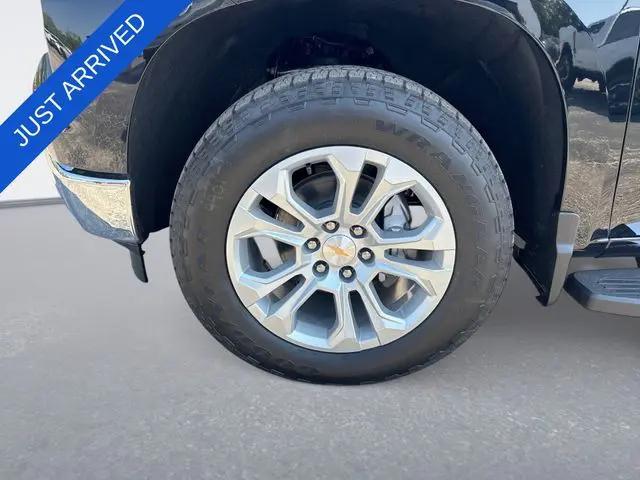 2026 Chevrolet Silverado 1500 4WD Crew Cab Short Bed LTZ