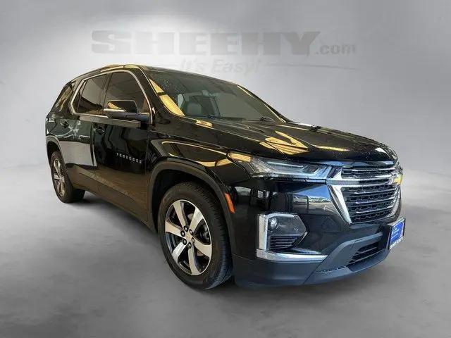 2023 Chevrolet Traverse AWD LT Leather