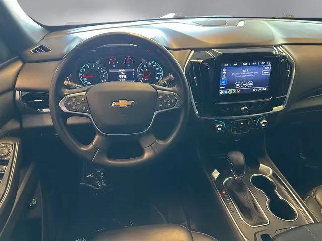 2023 Chevrolet Traverse AWD LT Leather