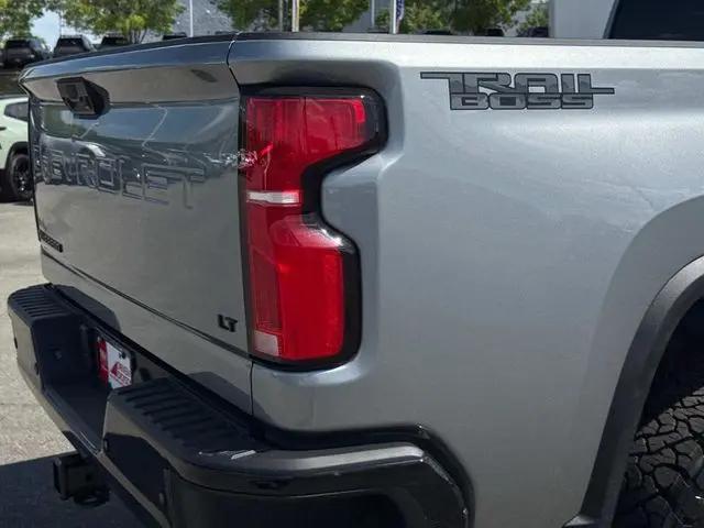 2026 Chevrolet Silverado 2500HD Crew Cab, Standard Bed, LT, 4WD