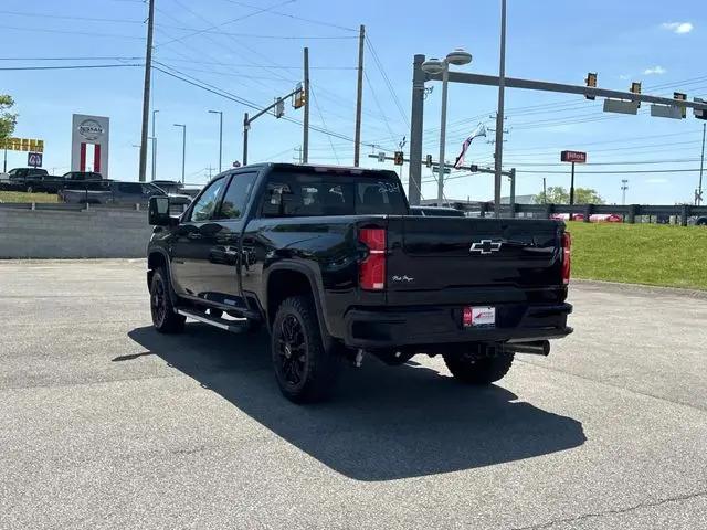 2026 Chevrolet Silverado 2500HD Crew Cab, Standard Bed, LTZ, 4WD