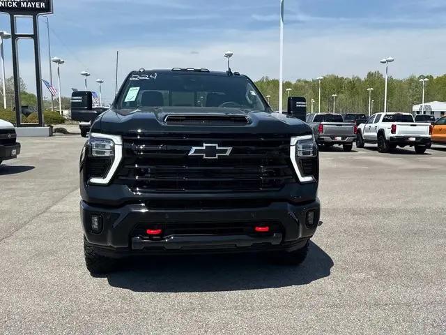 2026 Chevrolet Silverado 2500HD Crew Cab, Standard Bed, LTZ, 4WD