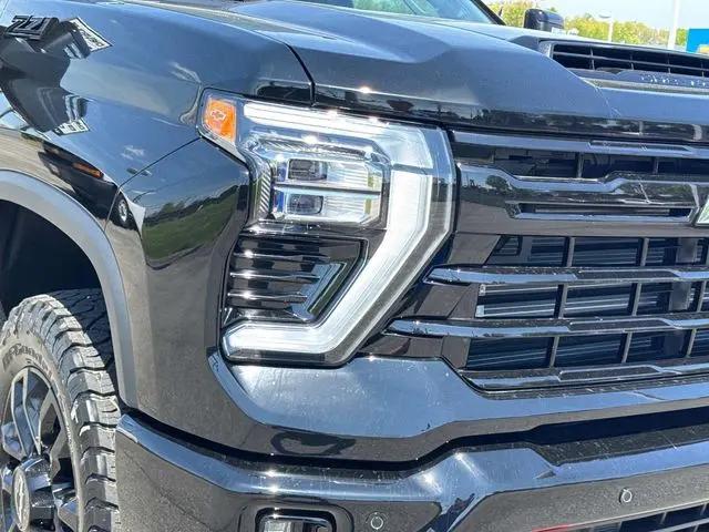 2026 Chevrolet Silverado 2500HD Crew Cab, Standard Bed, LTZ, 4WD
