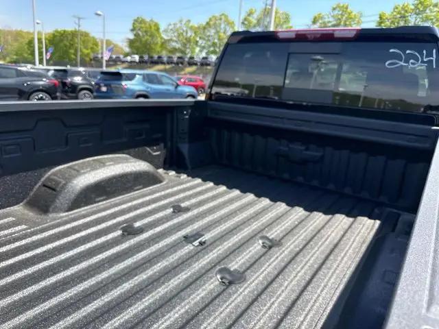 2026 Chevrolet Silverado 2500HD Crew Cab, Standard Bed, LTZ, 4WD