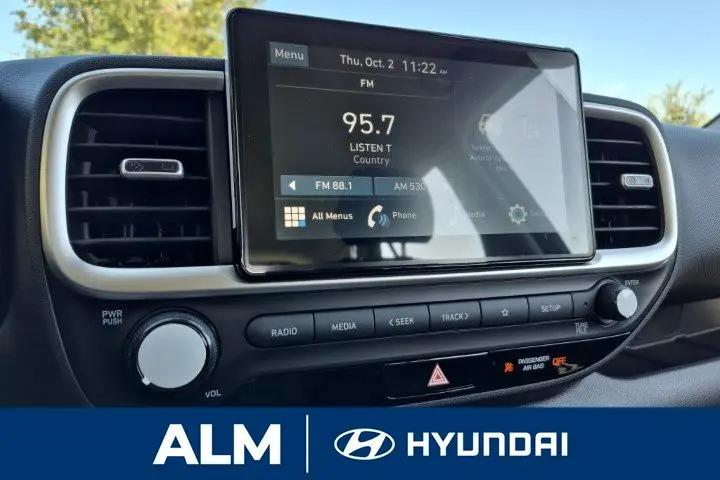 2026 Hyundai Venue SE