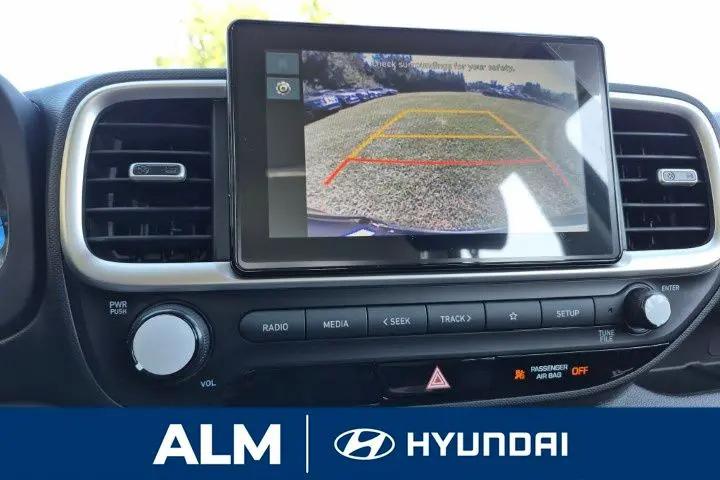 2026 Hyundai Venue SE