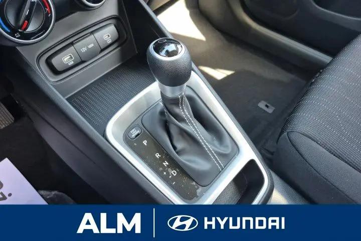 2026 Hyundai Venue SE