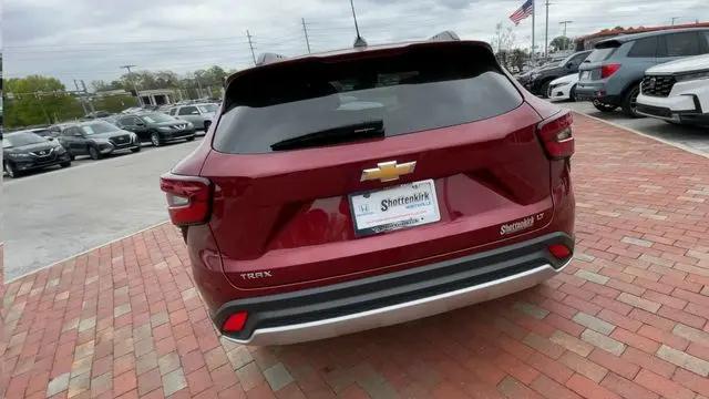 2025 Chevrolet Trax FWD LT