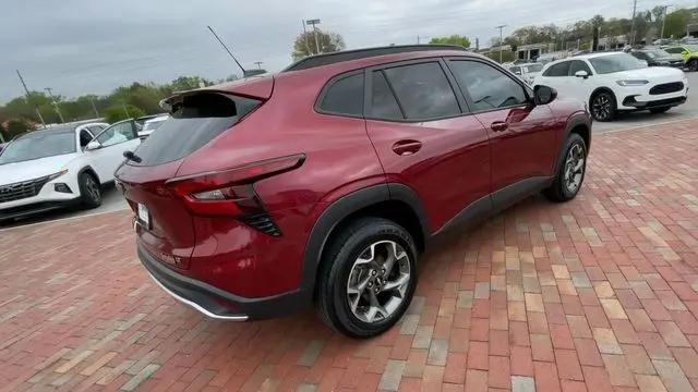 2025 Chevrolet Trax FWD LT