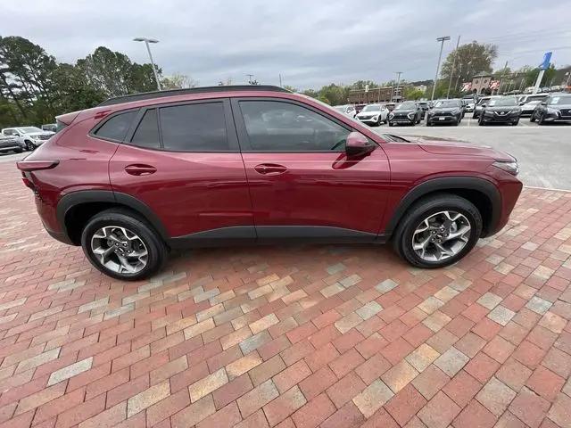 2025 Chevrolet Trax FWD LT