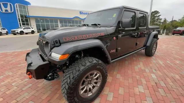 2024 Jeep Gladiator Sport
