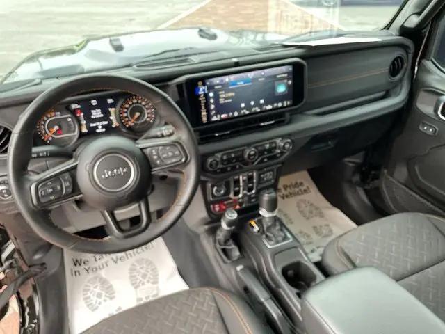 2024 Jeep Gladiator Sport