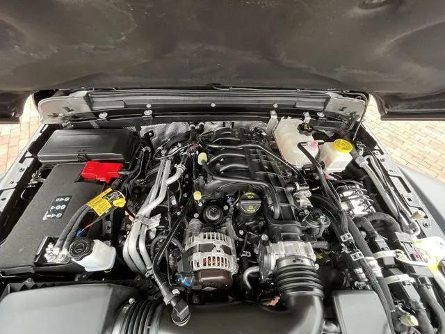 2024 Jeep Gladiator Sport