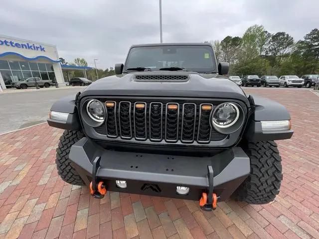 2024 Jeep Gladiator Sport