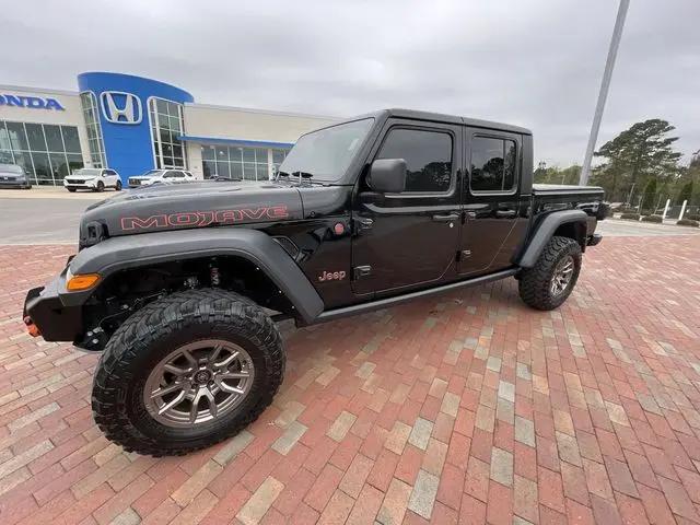 2024 Jeep Gladiator Sport