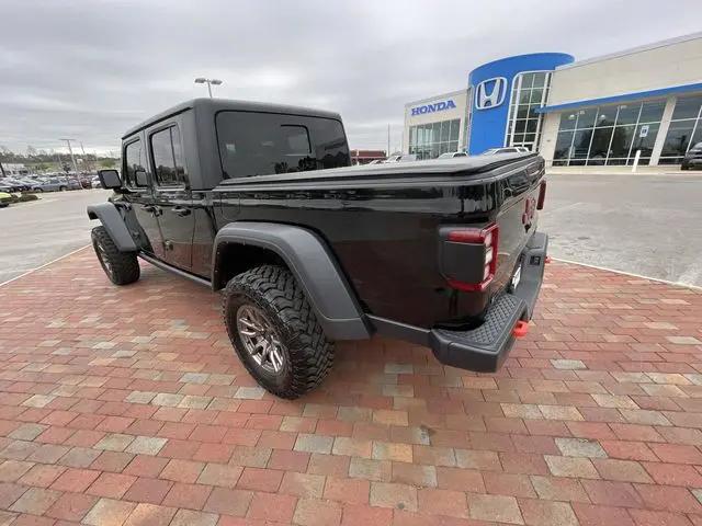 2024 Jeep Gladiator Sport