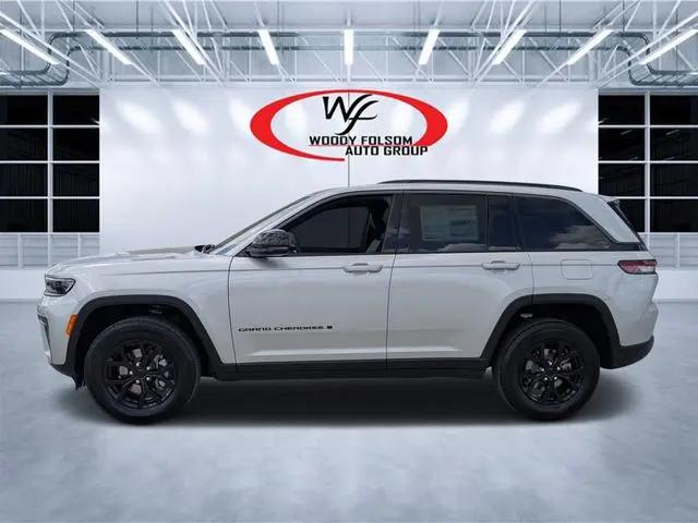 2026 Jeep Grand Cherokee Altitude 4x2