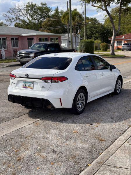 2025 Toyota Corolla Hybrid LE