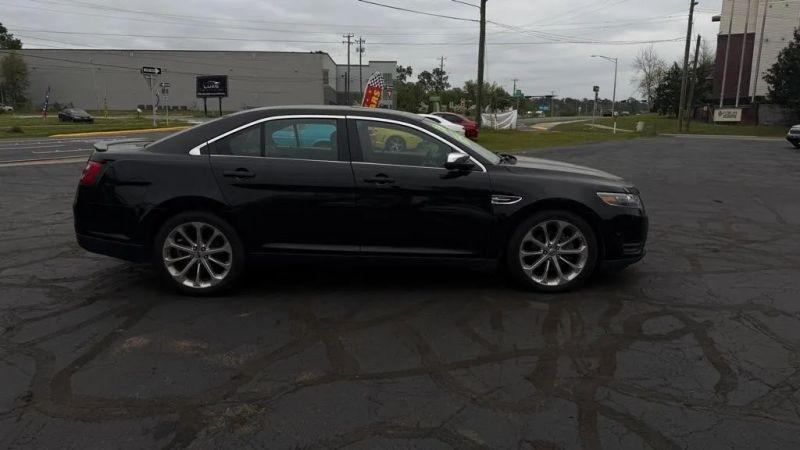2016 Ford Taurus Limited
