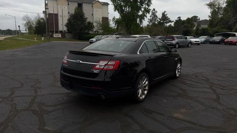 2016 Ford Taurus Limited