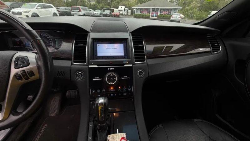 2016 Ford Taurus Limited