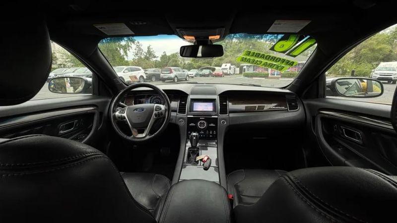 2016 Ford Taurus Limited