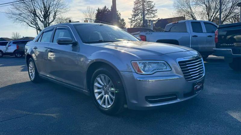 2013 Chrysler 300 Motown