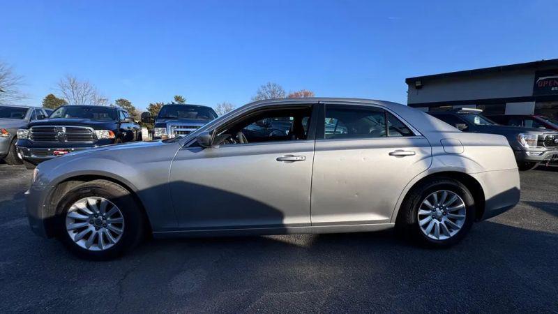 2013 Chrysler 300 Motown