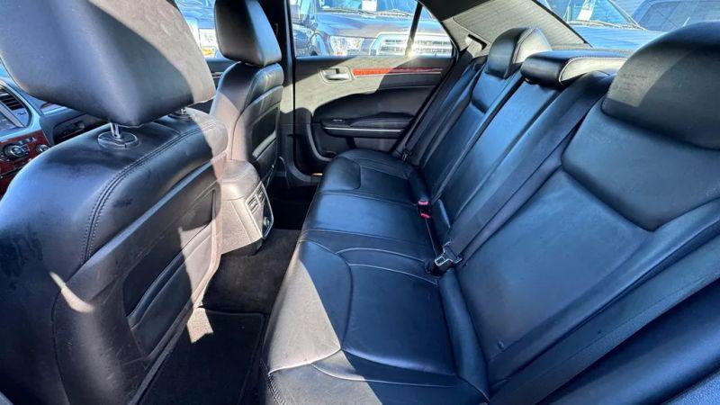 2013 Chrysler 300 Motown